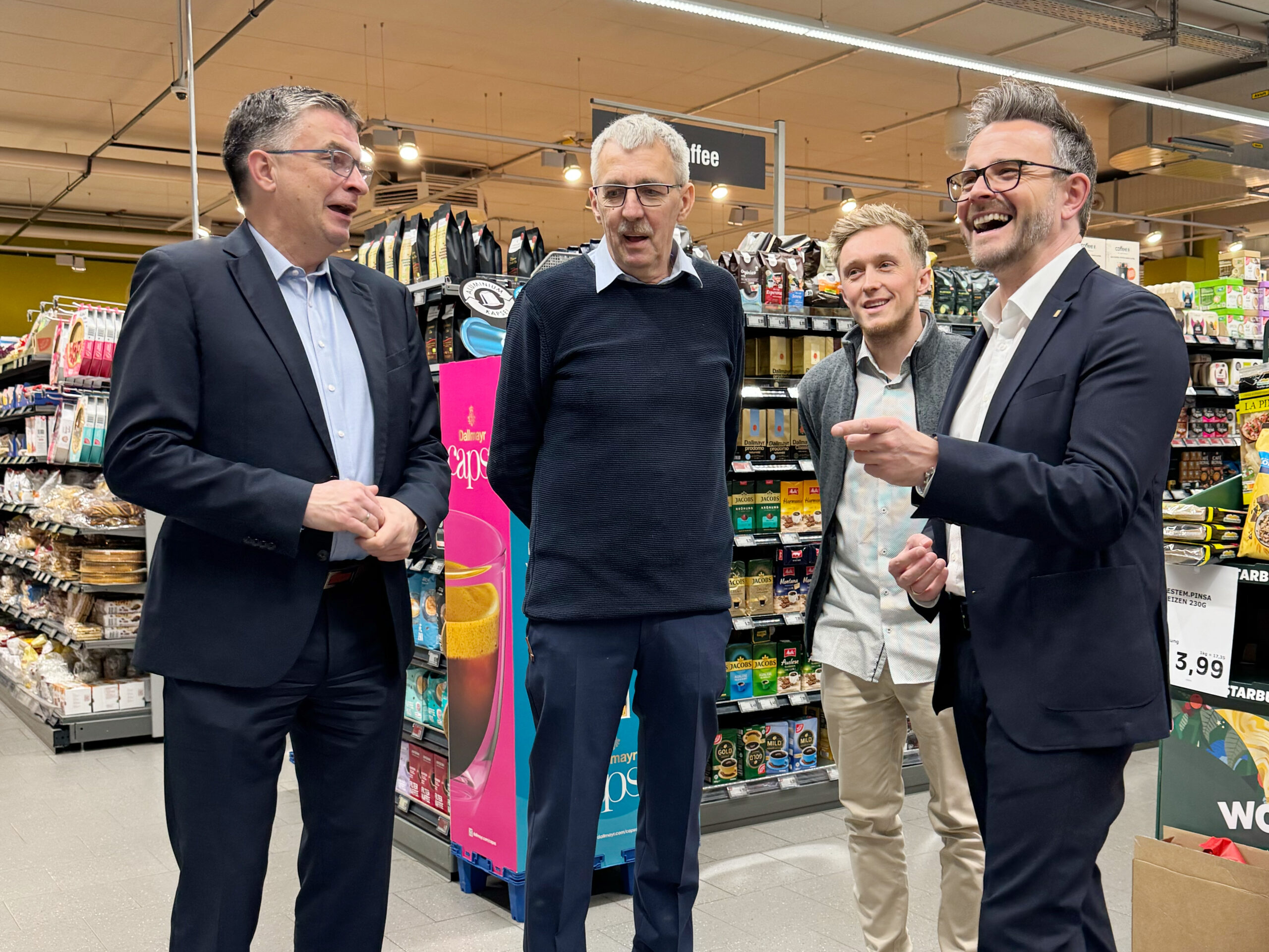 Nah dran am Kunden: Wie zwei Edeka-Märkte mit Regionalität und ...